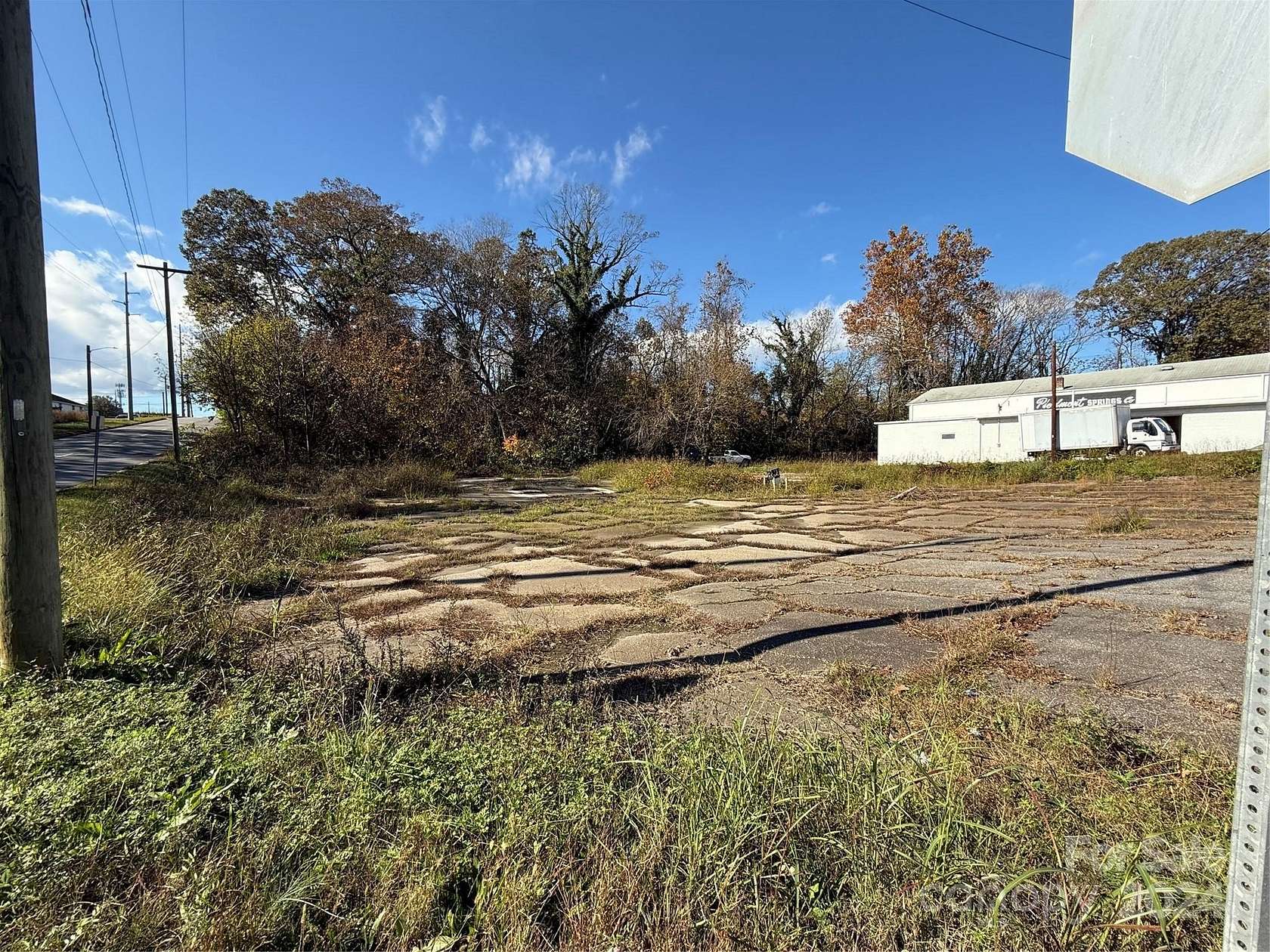 0.34 Acres of Commercial Land for Sale in Hickory, North Carolina