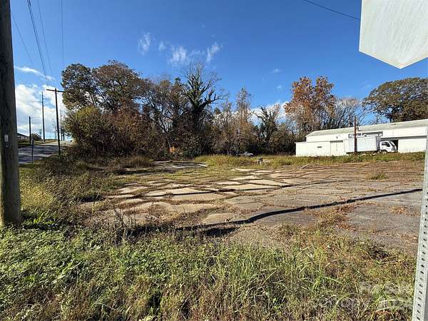 0.34 Acres of Commercial Land for Sale in Hickory, North Carolina
