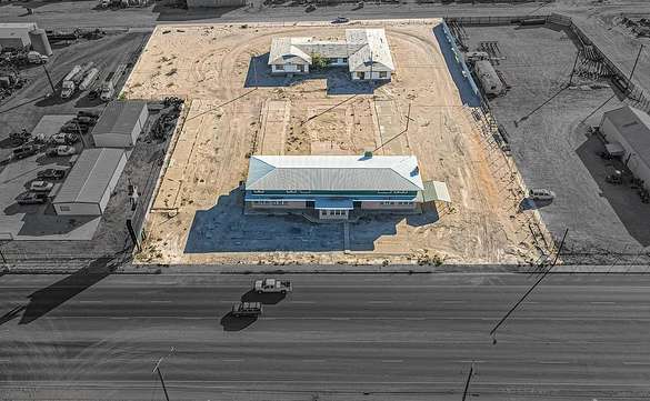 2.3 Acres of Improved Commercial Land for Sale in Midland, Texas