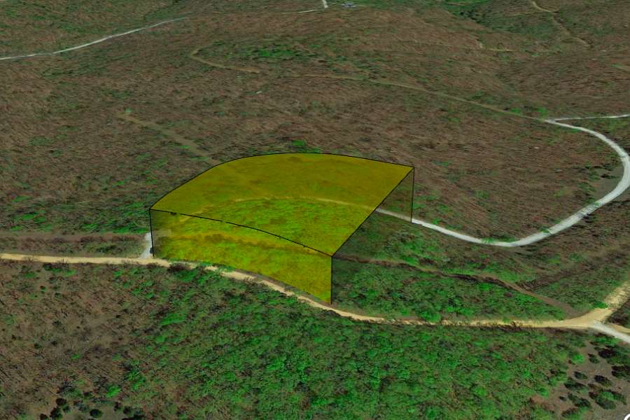 3 Acres of Residential Land for Sale in Edwards, Missouri