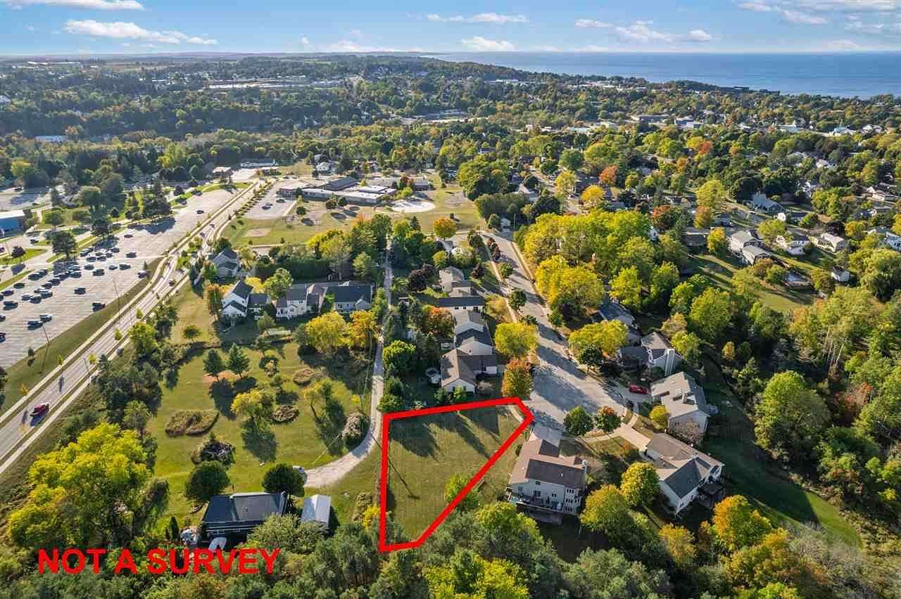 0.28 Acres of Residential Land for Sale in Petoskey, Michigan