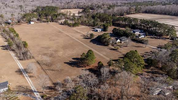 9.7 Acres of Residential Land for Sale in Trenton, North Carolina
