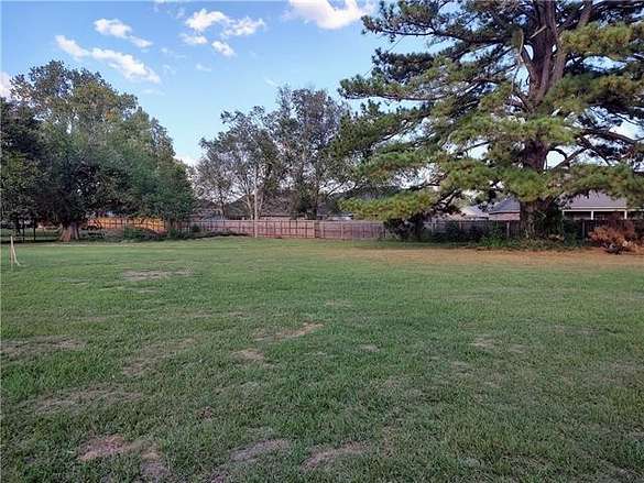 0.512 Acres of Residential Land for Sale in Natchitoches, Louisiana