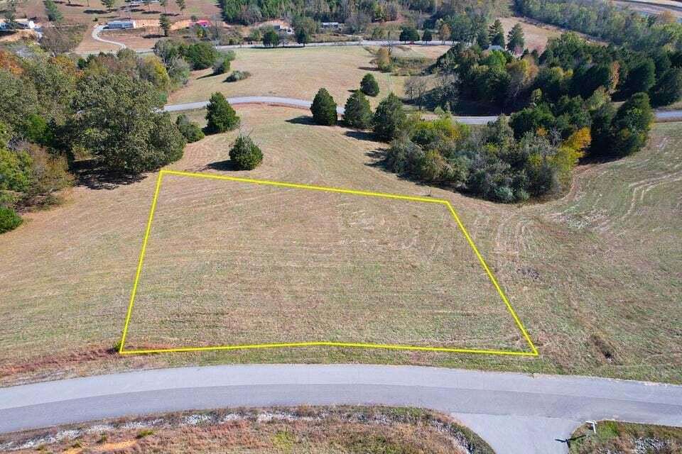 1.9 Acres of Residential Land for Sale in Decatur, Tennessee
