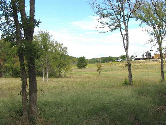 39.4 Acres of Land for Sale in Jonesboro, Texas