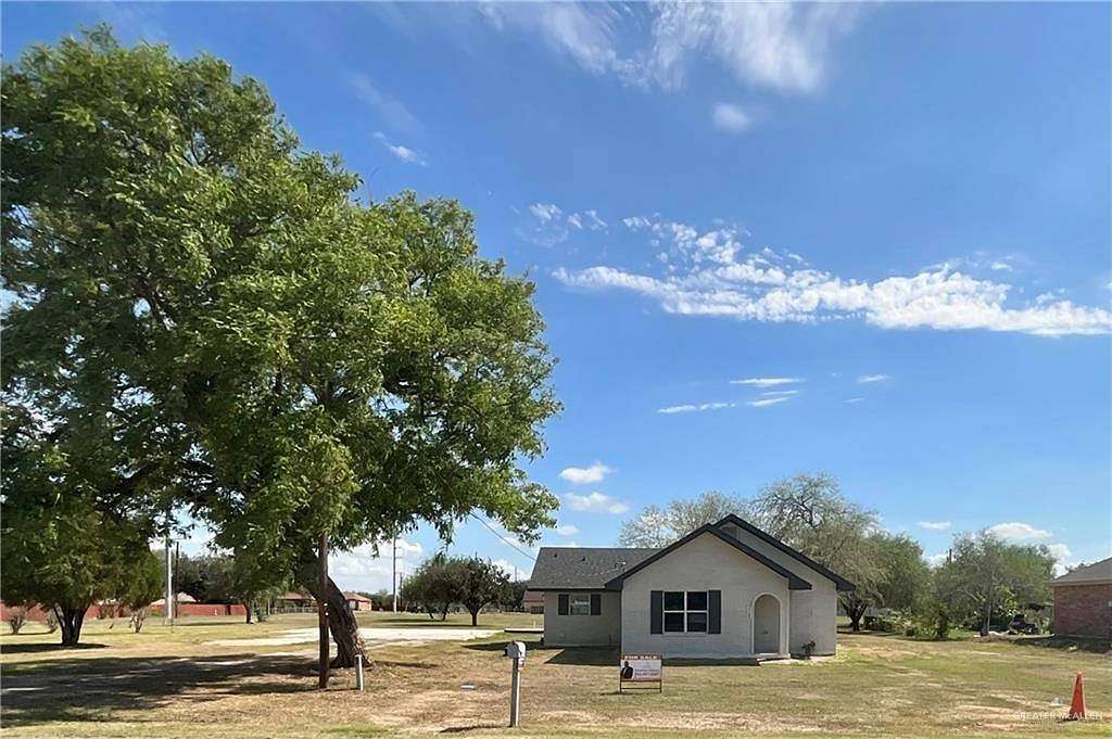 2.6 Acres of Residential Land with Home for Sale in Edinburg, Texas