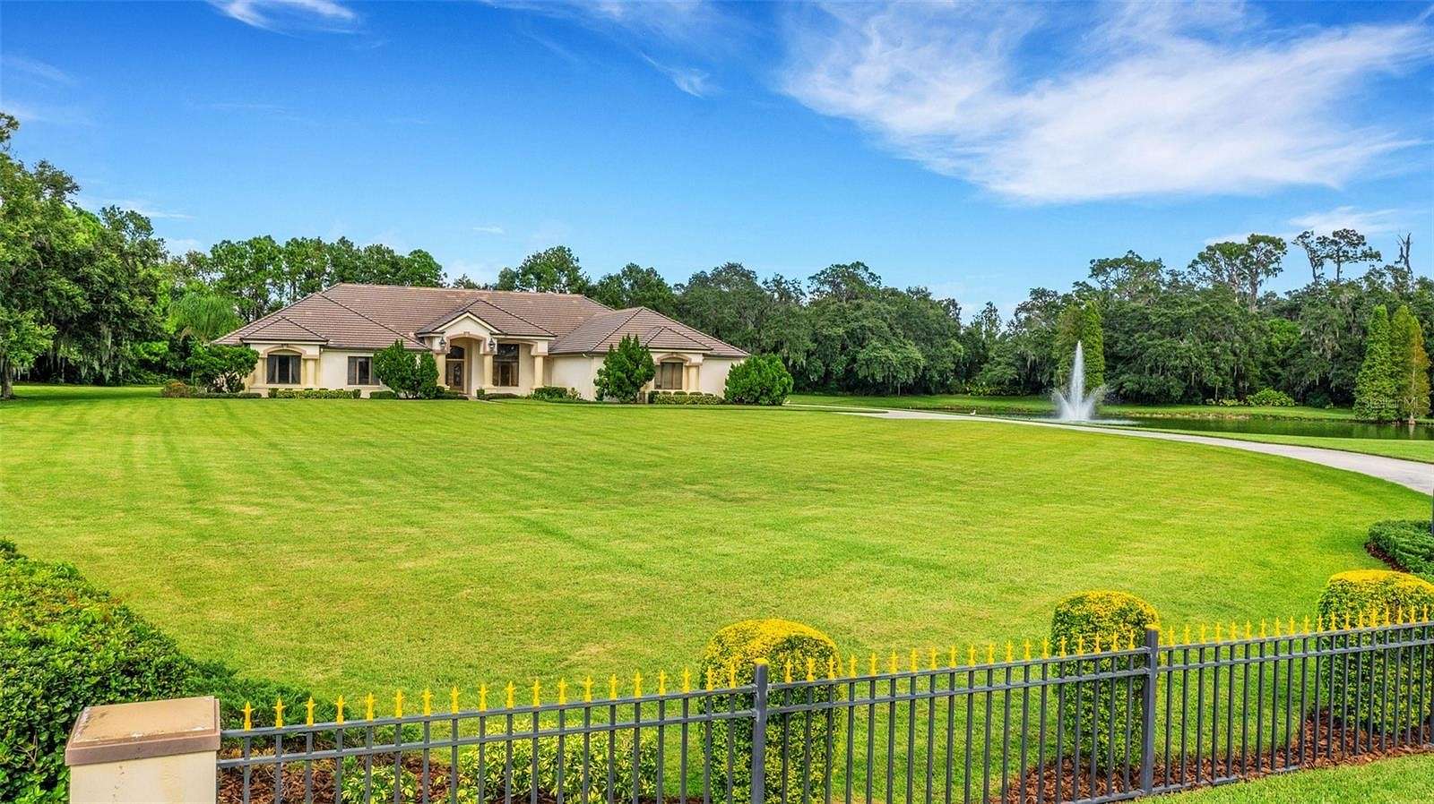 5.9 Acres of Residential Land with Home for Sale in Lakeland, Florida