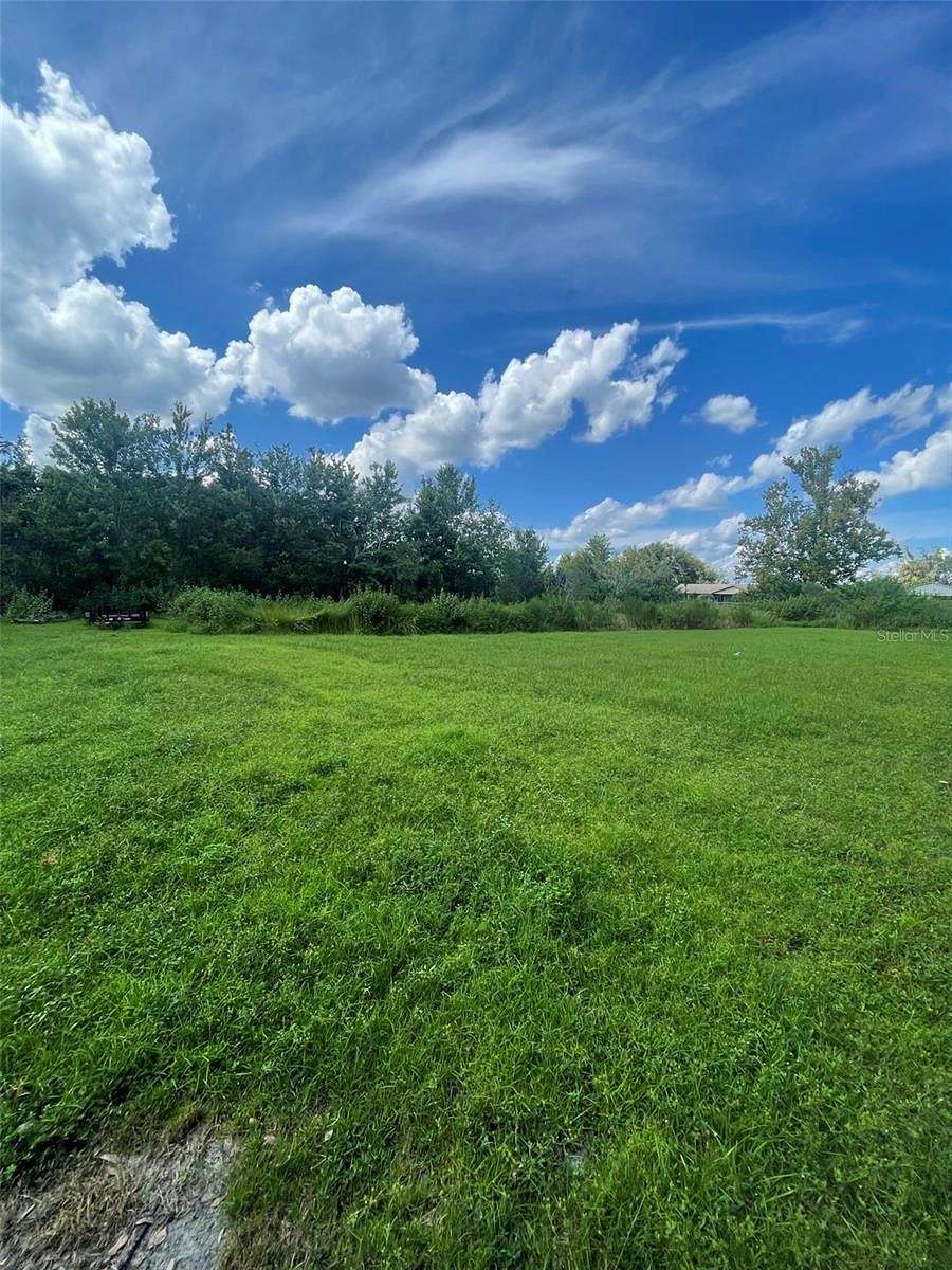 1.2 Acres of Residential Land for Sale in Dover, Florida