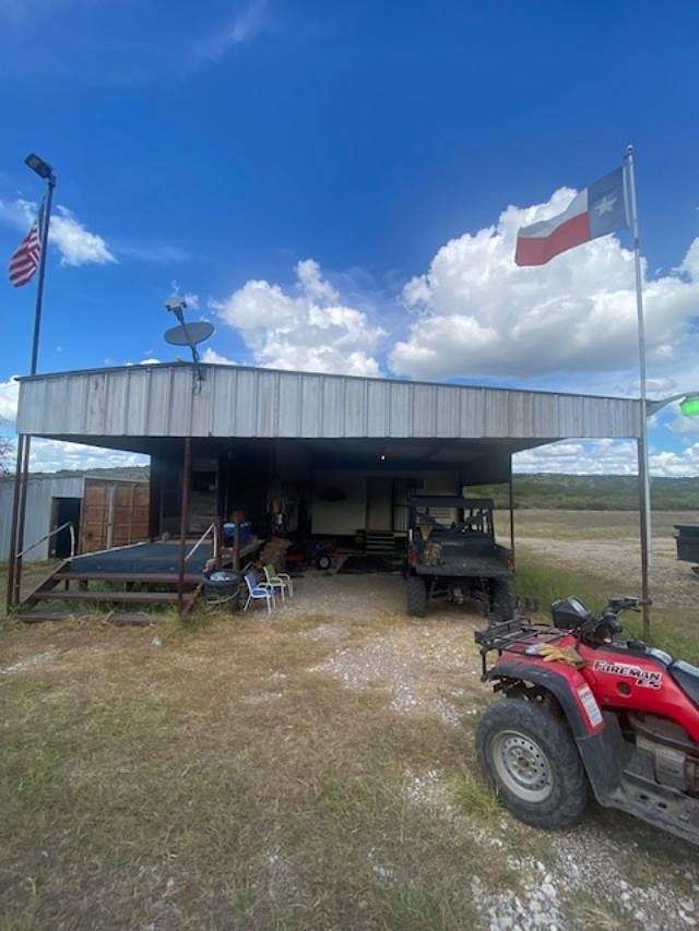 994 Acres of Recreational Land & Farm for Sale in Del Rio, Texas