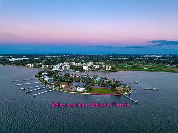 1.1 Acres of Residential Land for Sale in Belleair, Florida
