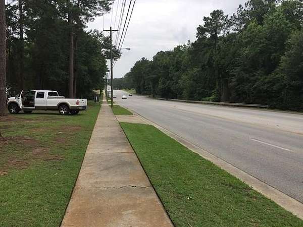 1.35 Acres of Commercial Land for Sale in Thomasville, Georgia