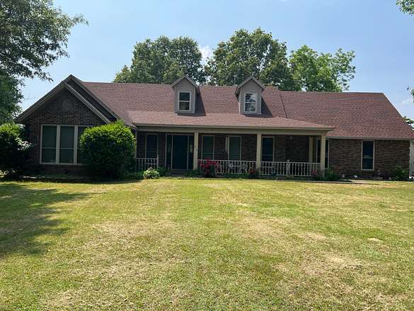 3.16 Acres of Residential Land with Home for Sale in Piggott, Arkansas