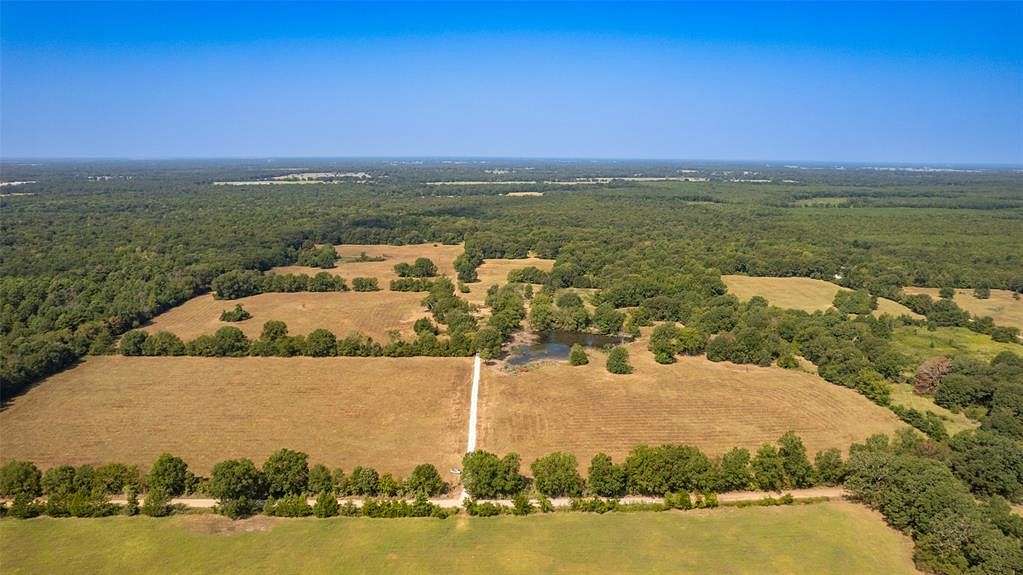 37 Acres of Recreational Land for Sale in Detroit, Texas