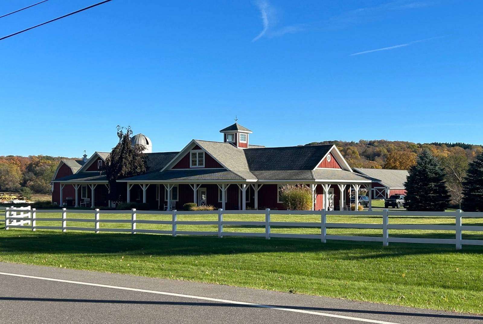 39.8 Acres of Mixed-Use Land for Sale in Jamesville, New York