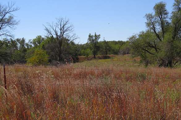 194 Acres of Land for Sale in Wheeler, Texas