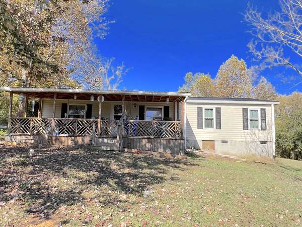 2.72 Acres of Residential Land with Home for Sale in Greeneville, Tennessee