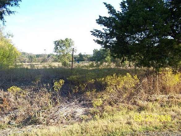 26.66 Acres of Agricultural Land for Sale in Okmulgee, Oklahoma