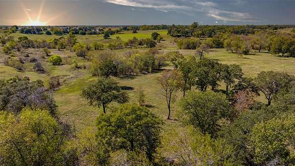 55 Acres of Agricultural Land for Sale in Gordonville, Texas