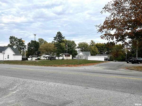 0.27 Acres of Commercial Land for Sale in Goreville, Illinois