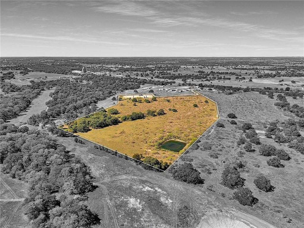 19.9 Acres of Recreational Land & Farm for Sale in Giddings, Texas