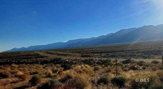 15.42 Acres of Land for Sale in Olancha, California