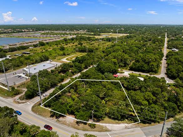 0.71 Acres of Commercial Land for Sale in Fort Pierce, Florida