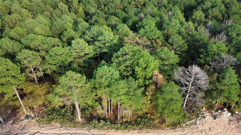 1.09 Acres of Residential Land for Sale in Broken Bow, Oklahoma