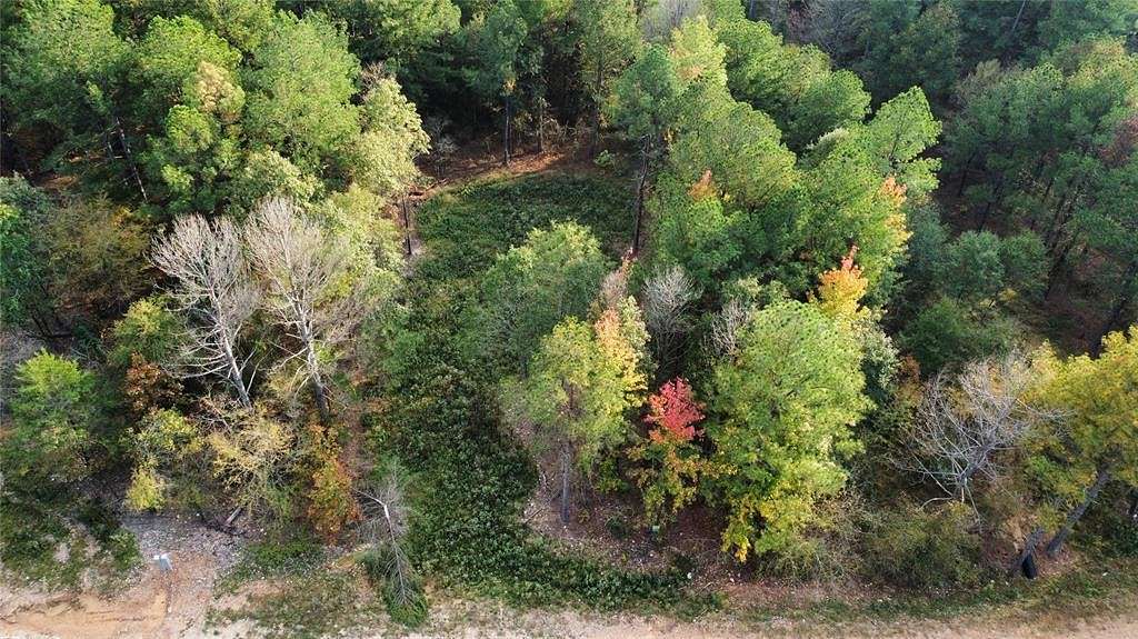 1 Acre of Residential Land for Sale in Broken Bow, Oklahoma