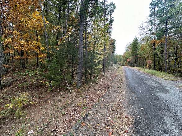 8 Acres of Recreational Land & Farm for Sale in Bee Branch, Arkansas