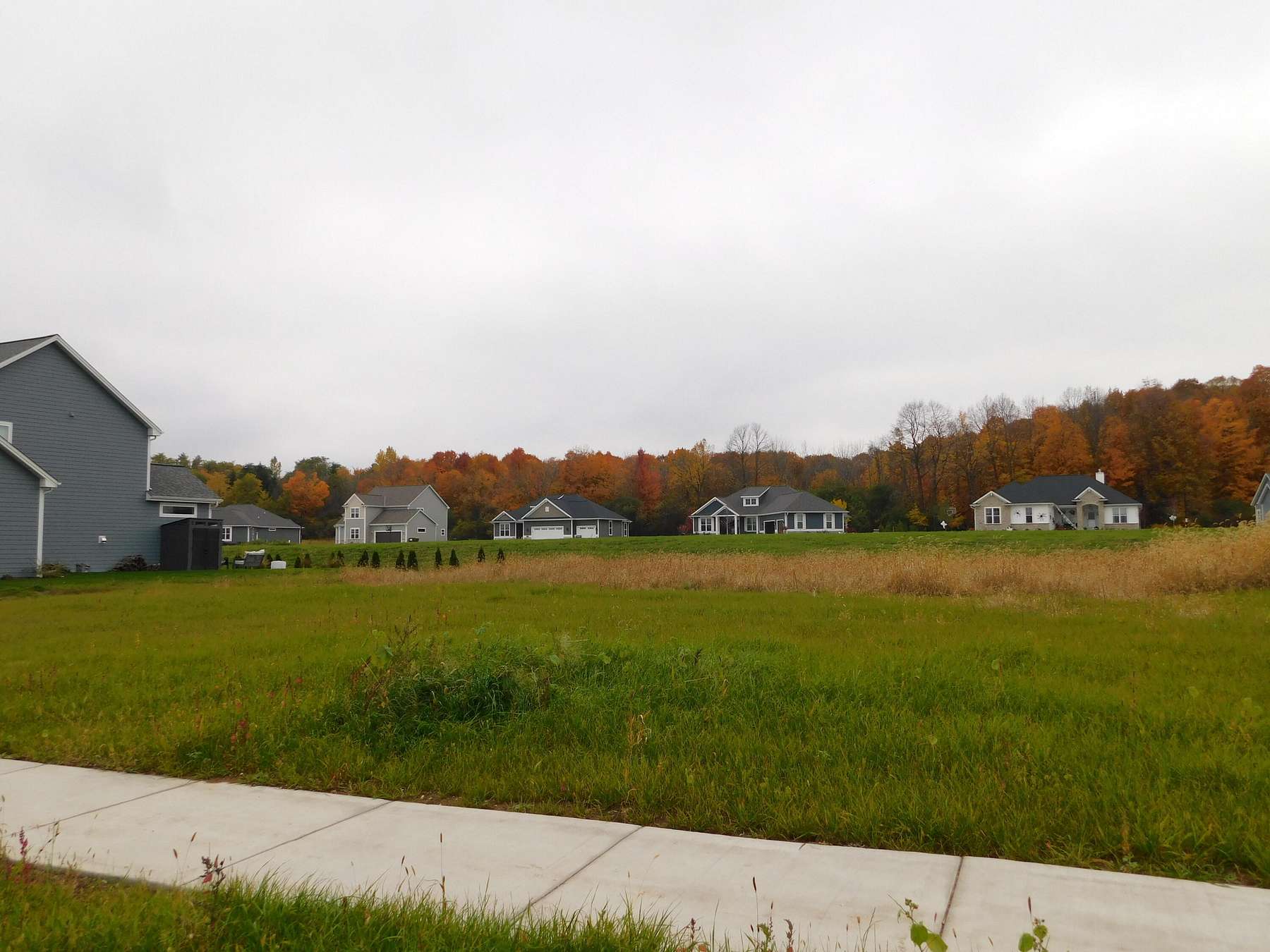 0.31 Acres of Residential Land for Sale in Grafton, Wisconsin