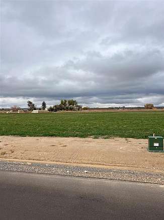 4 Acres of Residential Land for Sale in Powell, Wyoming
