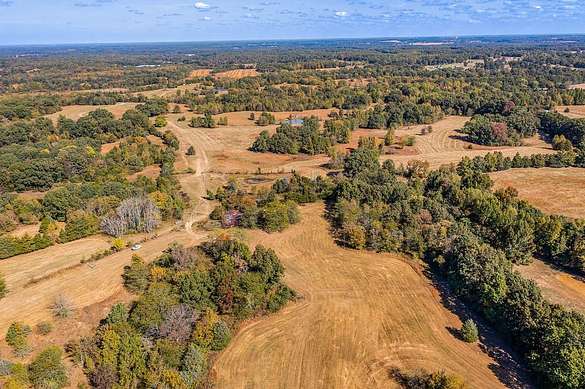 400 Acres of Recreational Land & Farm for Sale in Gadsden, Tennessee