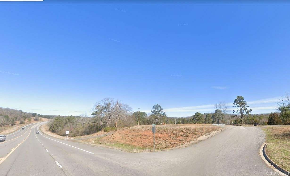 0.78 Acres of Commercial Land for Sale in Bee Branch, Arkansas