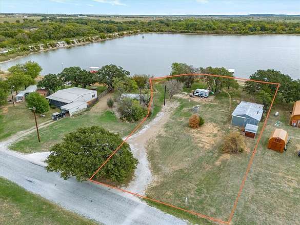 0.54 Acres of Residential Land for Sale in Bellevue, Texas