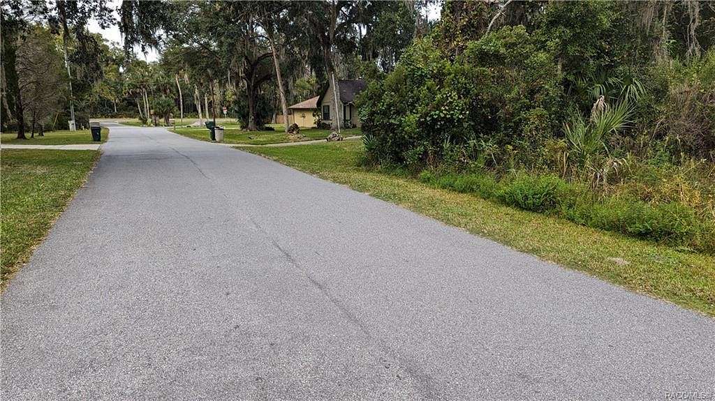 0.33 Acres of Land for Sale in Crystal River, Florida