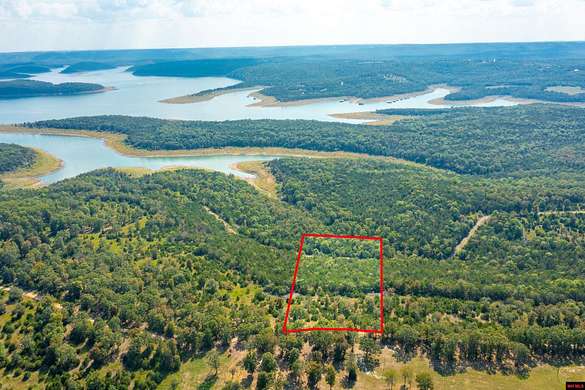6 Acres of Residential Land for Sale in Peel, Arkansas