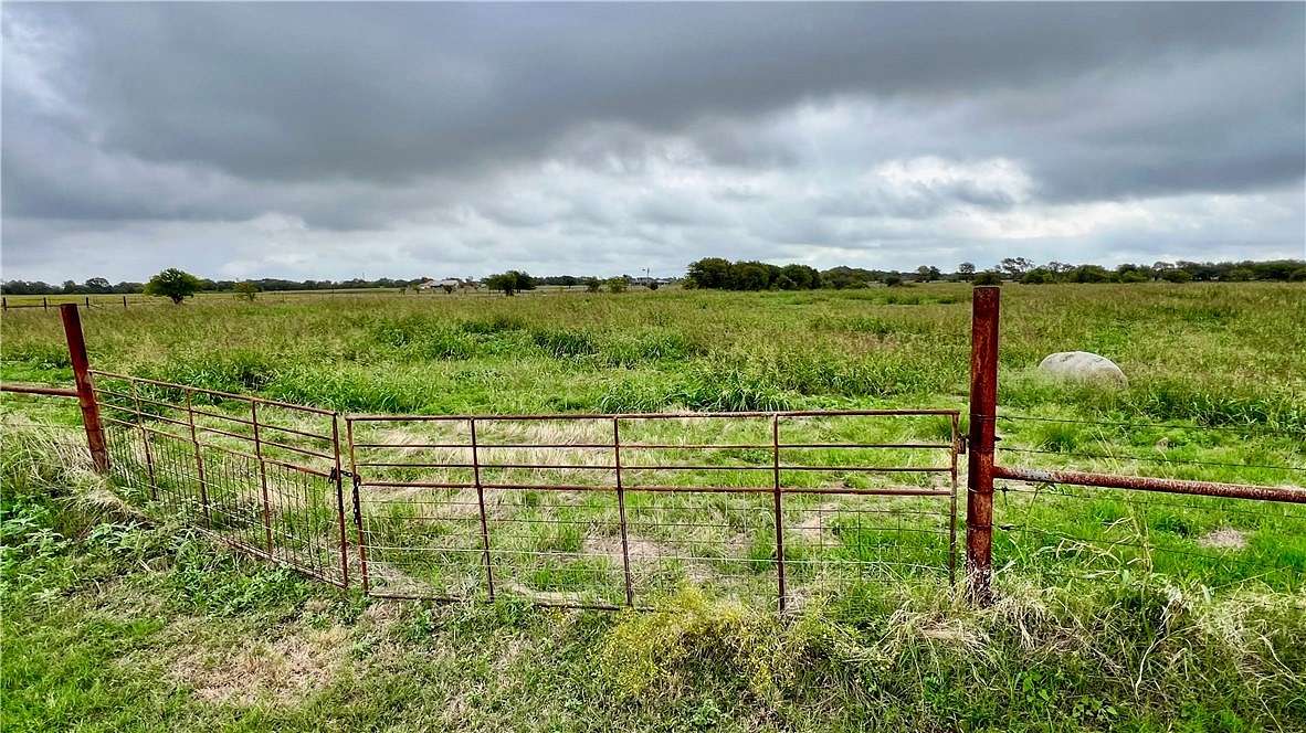 12.9 Acres of Land for Sale in Troy, Texas