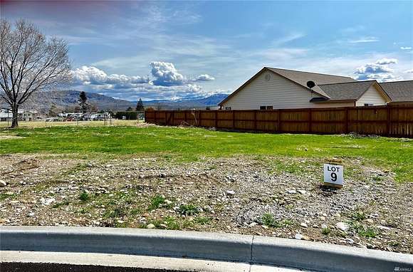 3.081 Acres of Residential Land for Sale in Omak, Washington
