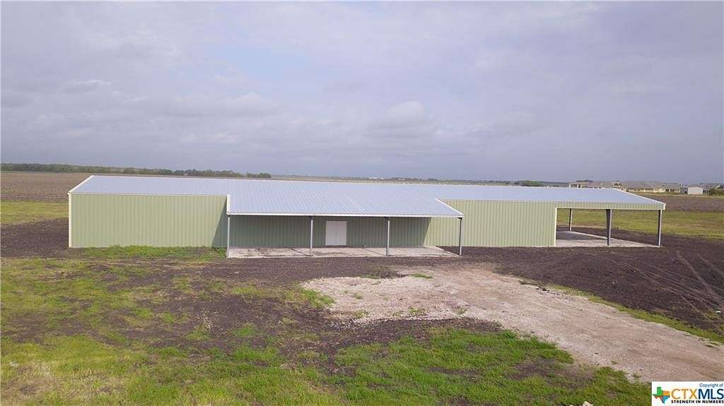 5 Acres of Improved Commercial Land for Sale in Port Lavaca, Texas