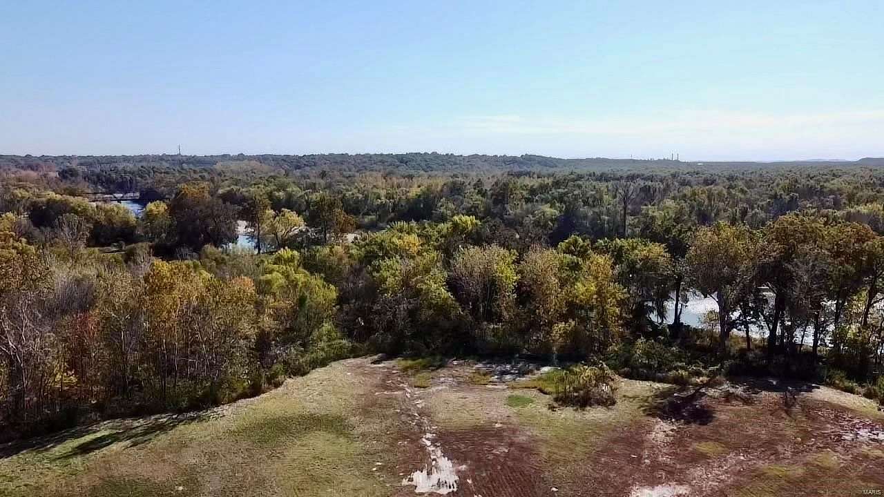 10 Acres of Agricultural Land for Sale in St. Louis, Missouri