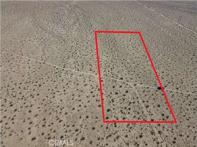 2.5 Acres of Land for Sale in Hinkley, California