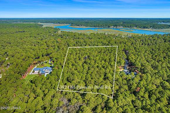 5 Acres of Residential Land for Sale in Bluffton, South Carolina