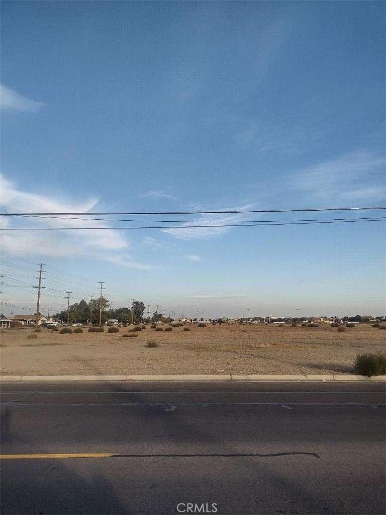 9.5 Acres of Residential Land for Sale in Corcoran, California
