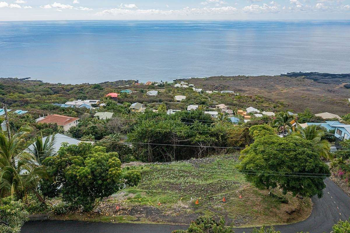 0.303 Acres of Residential Land for Sale in Captain Cook, Hawaii