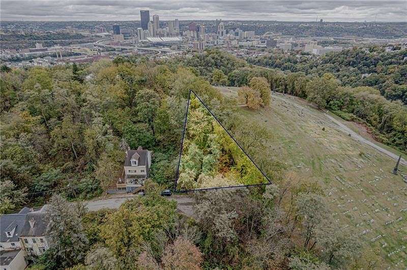 0.1 Acres of Residential Land for Sale in Pittsburgh, Pennsylvania