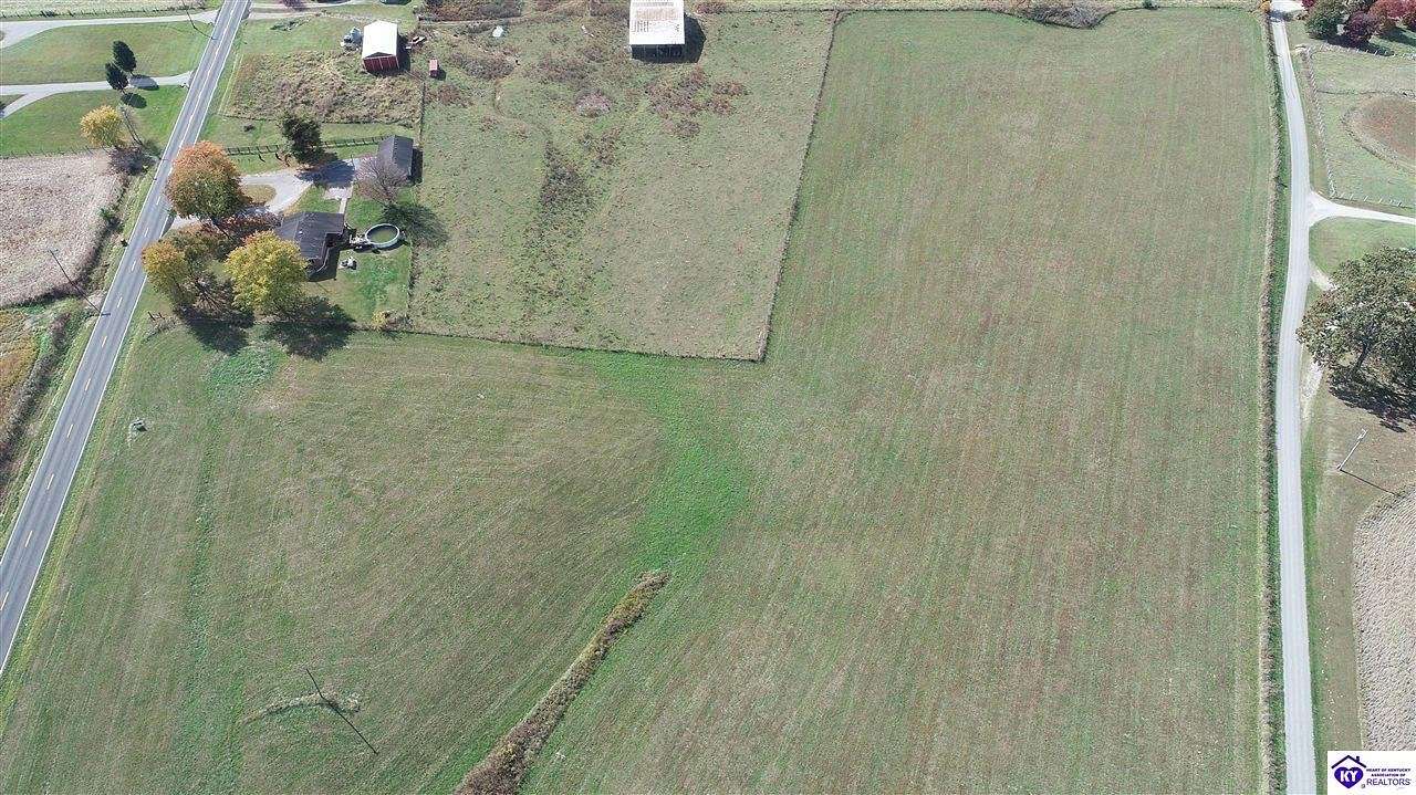 2.6 Acres of Residential Land for Sale in Oakland, Kentucky