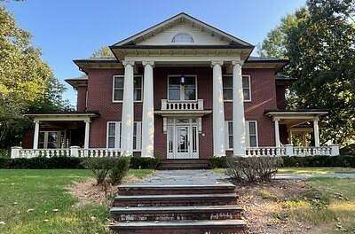 2.5 Acres of Residential Land with Home for Sale in Paris, Arkansas