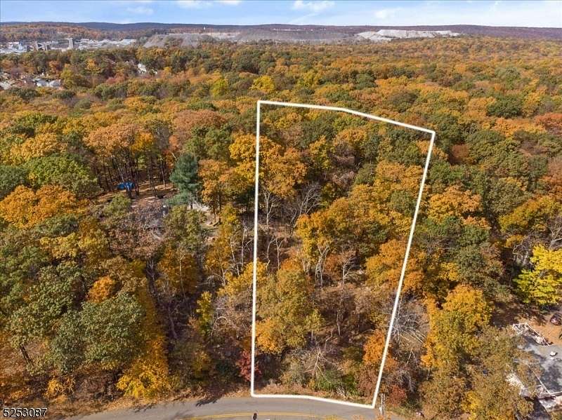 2.5 Acres of Residential Land for Sale in Rockaway Township, New Jersey