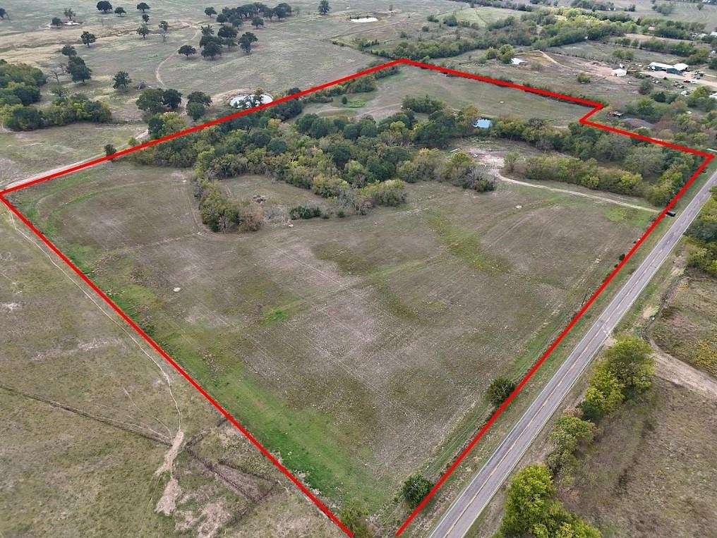 30.7 Acres of Agricultural Land for Sale in Sulphur Springs, Texas