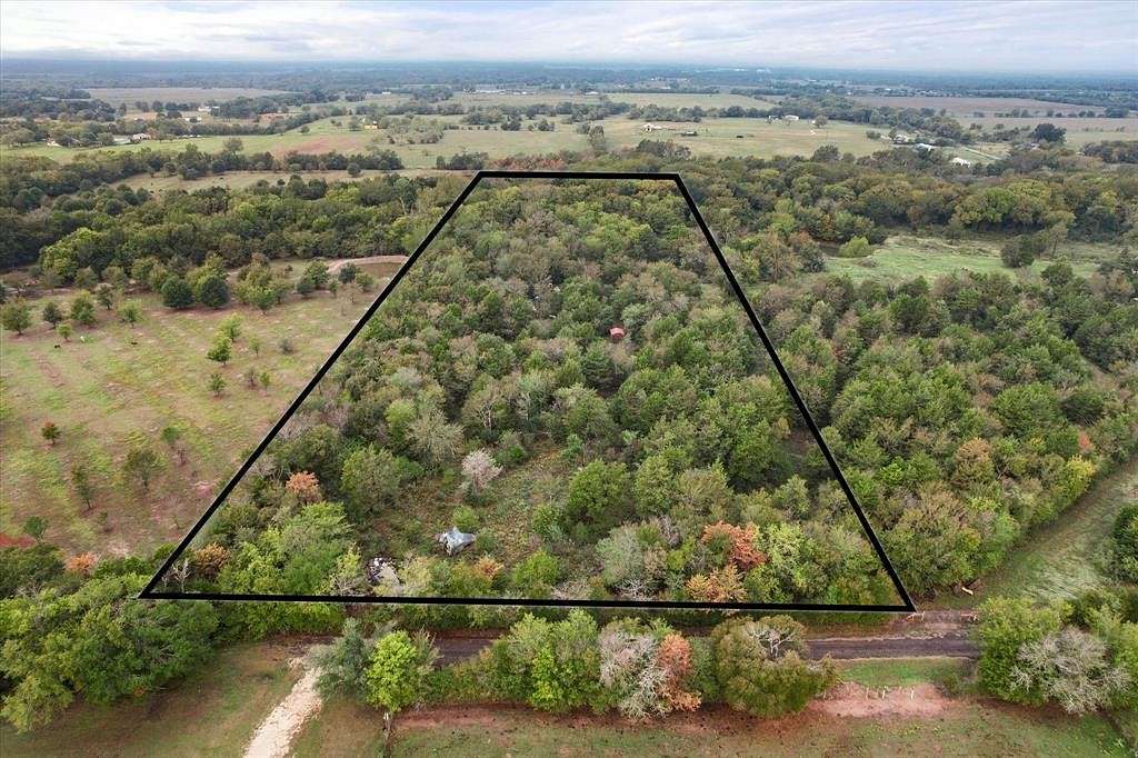 9.7 Acres of Land for Sale in Mexia, Texas